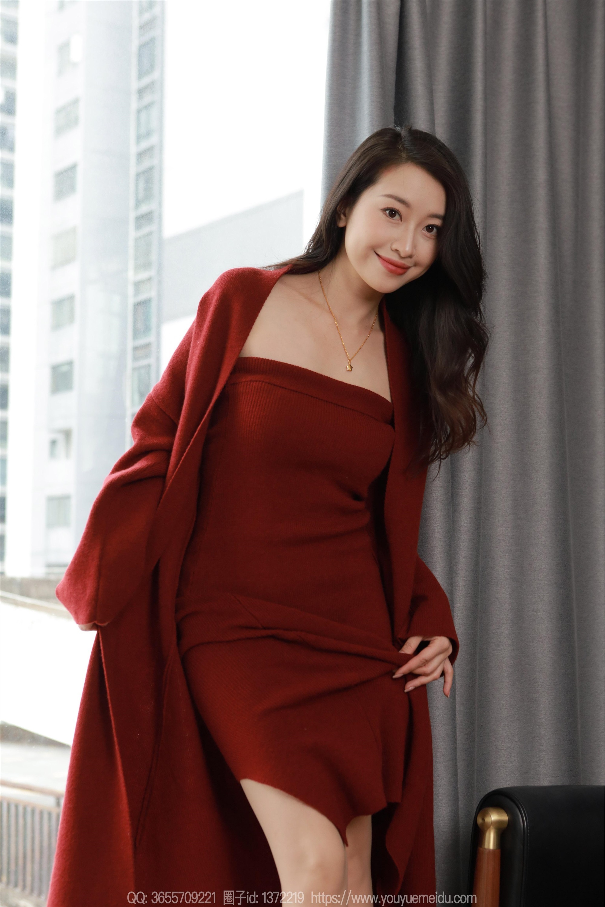 IESS异思趣向  2025.01.31 丝享家 1965 小婕《红色针织裙（下）》